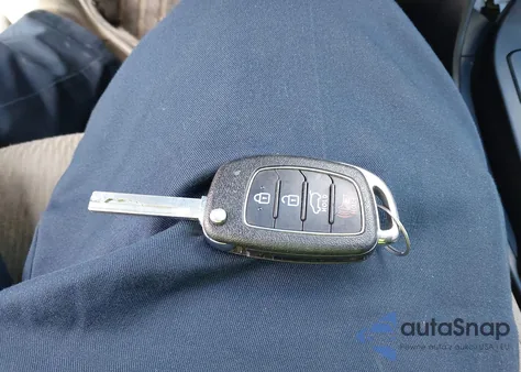 2018 Hyundai Santa Fe Sport 2.4L from USA, damaged, VIN 5NMZT3LB3JH085155